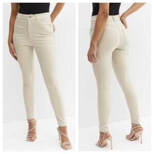 NWT New Look Women's Lift & Shape Jenna Skinny Coated Leather Look Jean Size 8